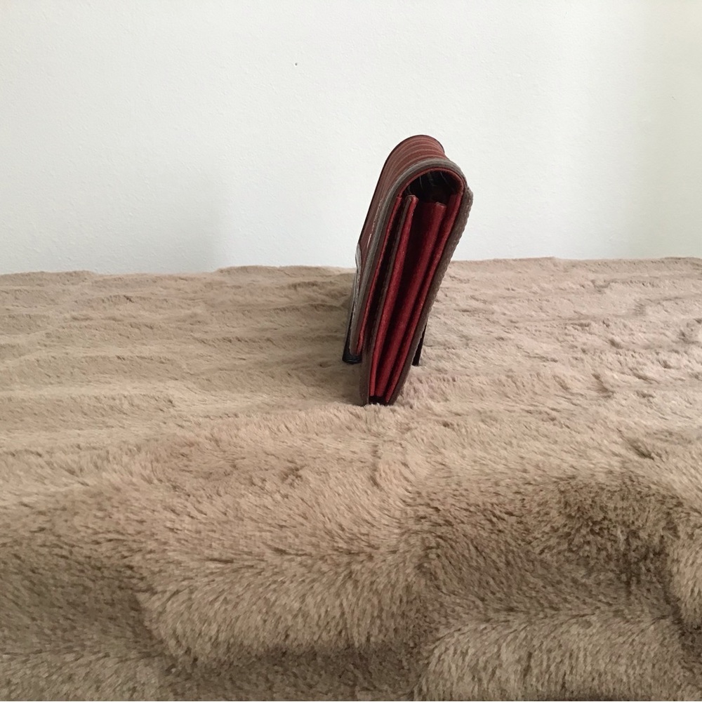 Burberry Red Plaid Wallet (Rare) - Picture 5 of 9